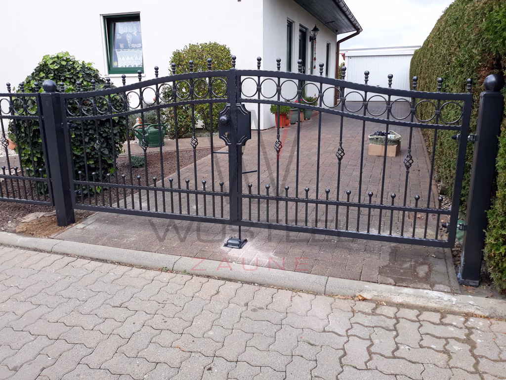 Tore, Zweiflügeliges Tor – tore-0011.avif