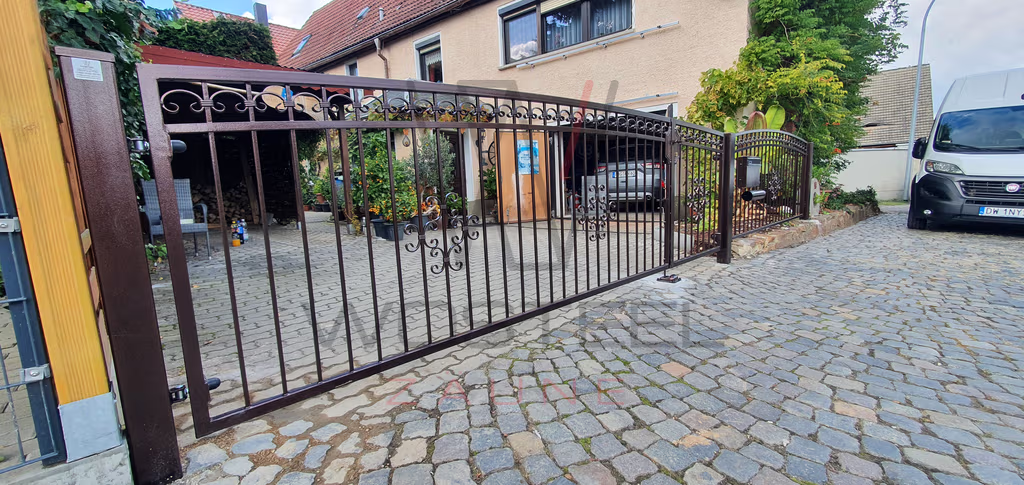 Tore, Zweiflügeliges Tor – tore-0053.avif